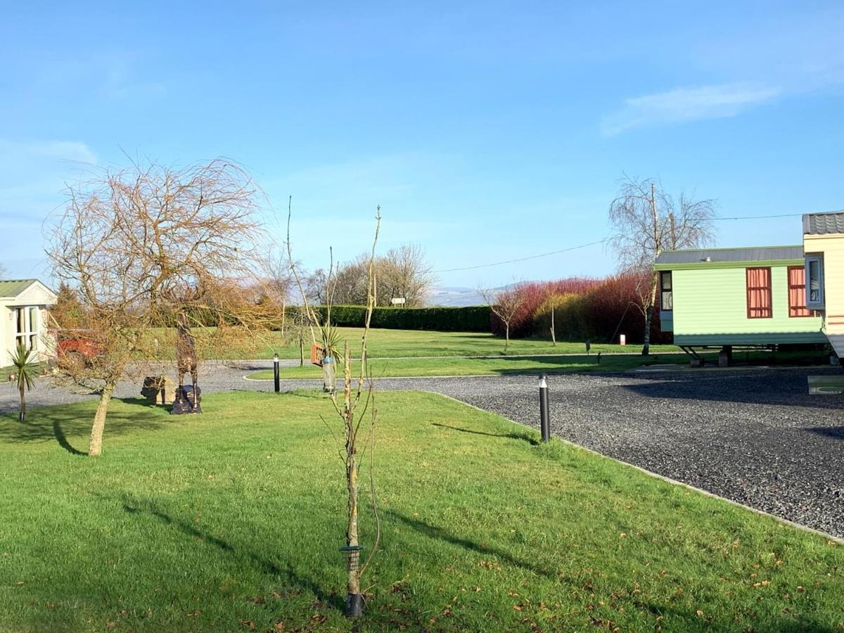 Lovely Static Holiday Caravan Near Whithorn Екстер'єр фото