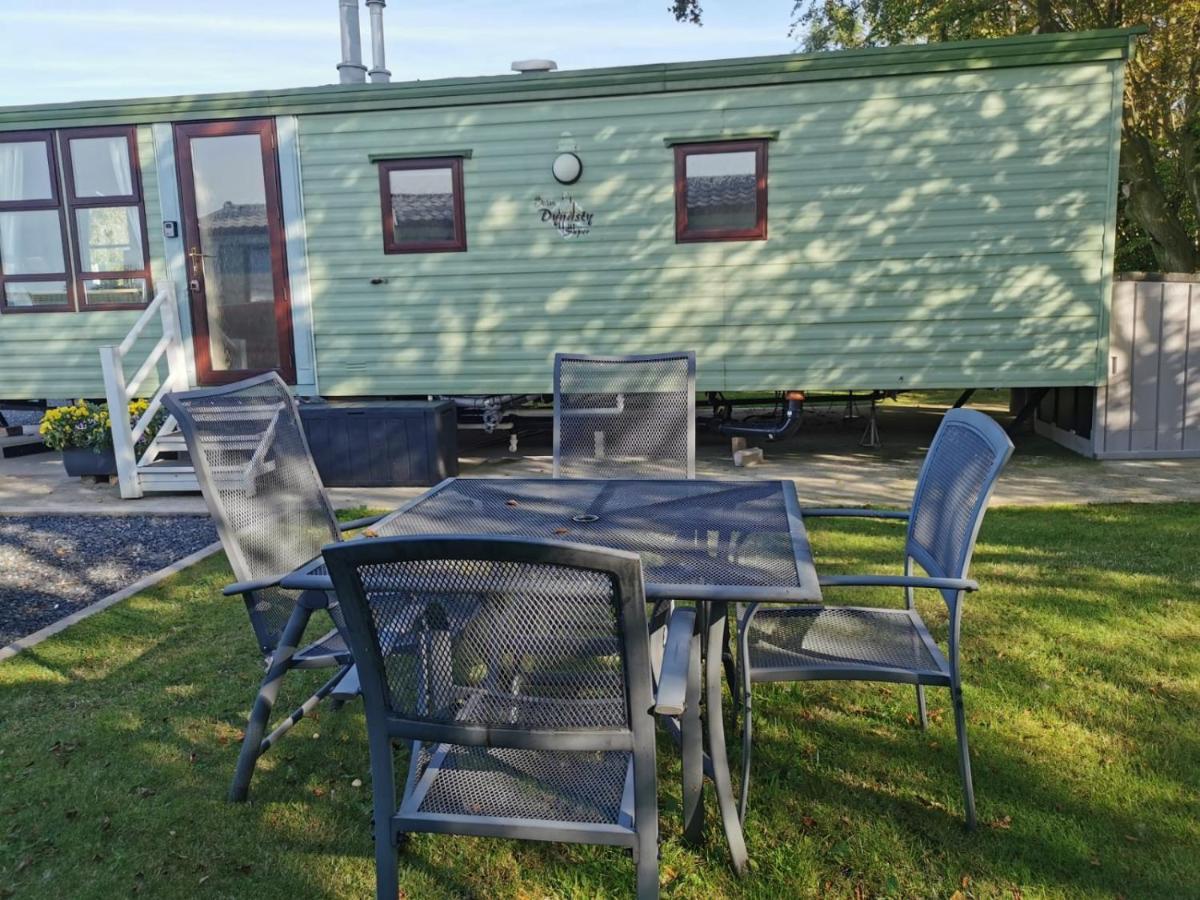 Lovely Static Holiday Caravan Near Whithorn Екстер'єр фото
